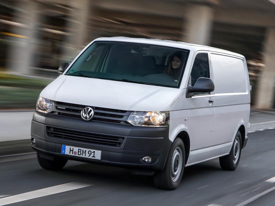  Volkswagen Transporter Van BlueMotion 2011 года  (фото 9 из 11)